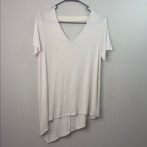 Lisa Rinna Collection White Asymmetrical Short Sleeve Tee
